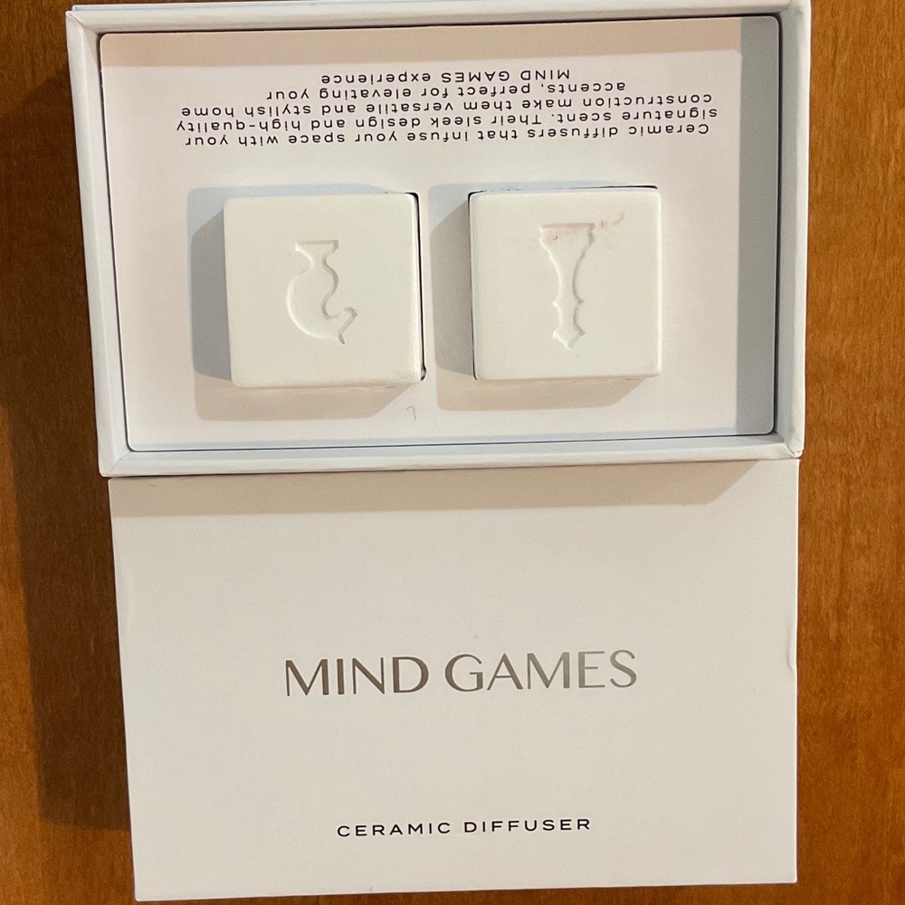 Mind Games Ceramic Diffuser - Elegant White